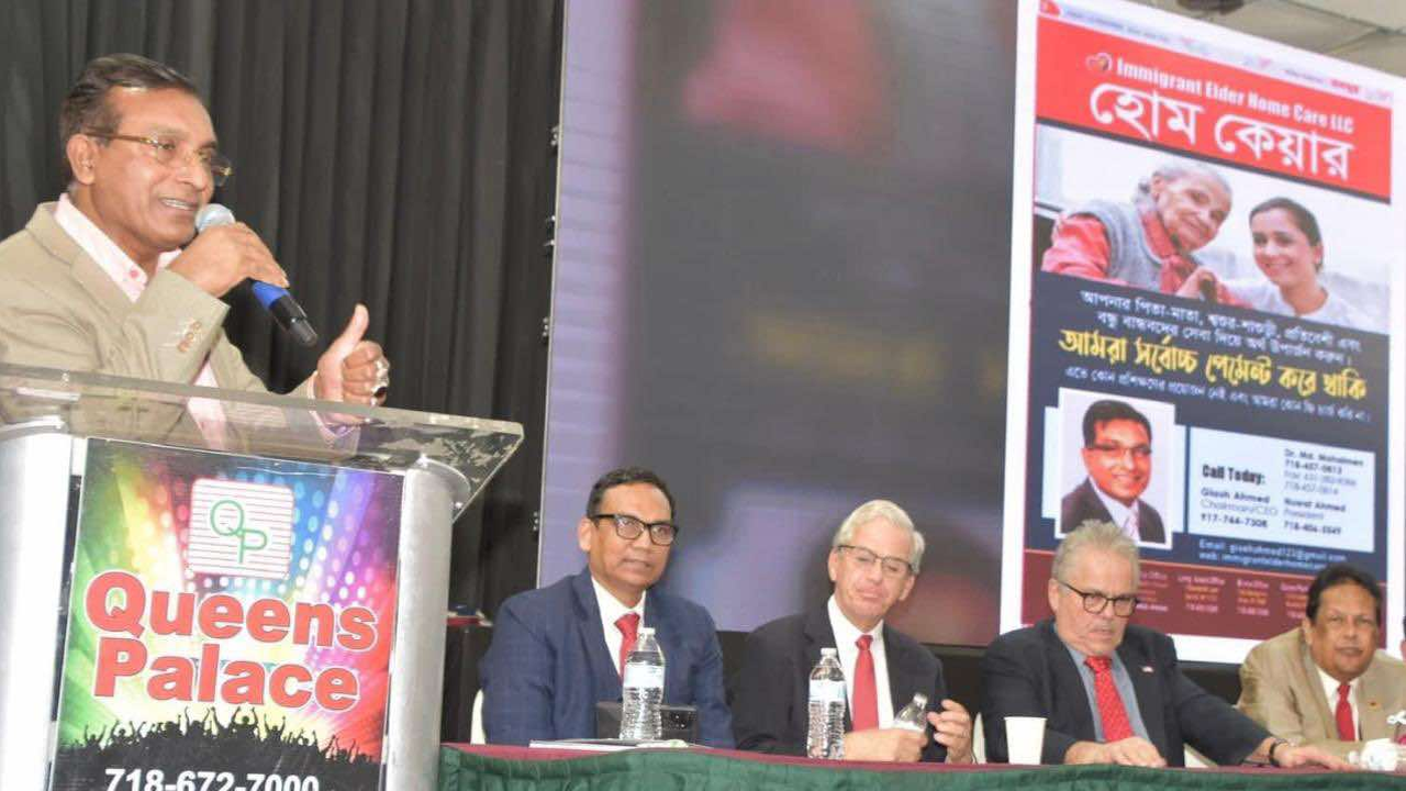 বিজয় উৎসবে বক্তব্য দেন বিএনপির নির্বাহী কমিটির সদস্য গিয়াস আহমেদ। ছবি : কালবেলা