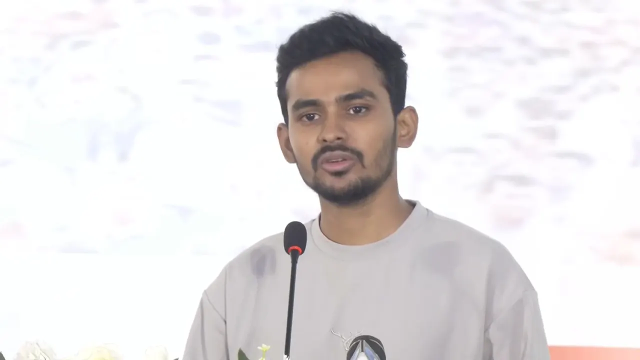 উপদেষ্টা আসিফ মাহমুদ সজীব ভূঁইয়া। ছবি : সংগৃহীত