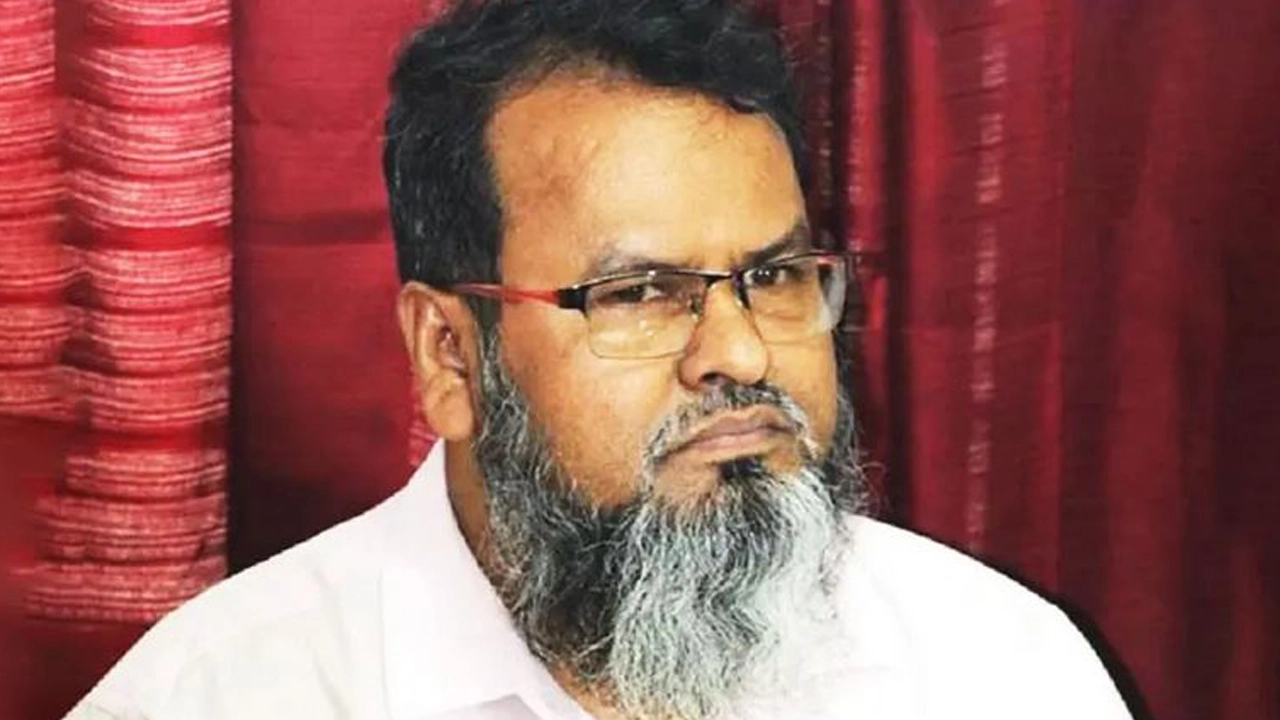 সাময়িক বরখাস্ত হওয়া অধ্যক্ষ সেলীম রেজা। ছবি : কালবেলা