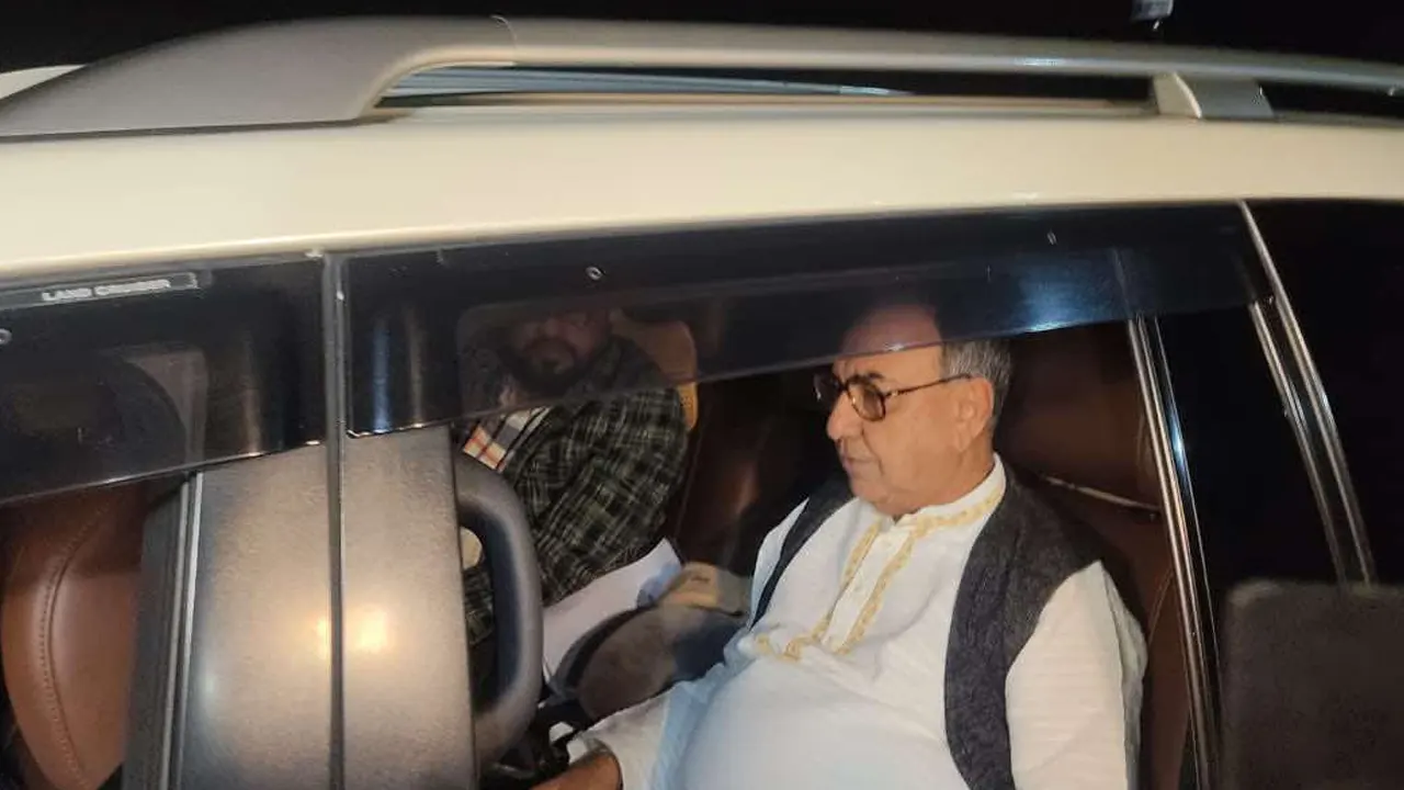 বিএনপির প্রতিনিধি দল যমুনায়। ছবি : সংগৃহীত