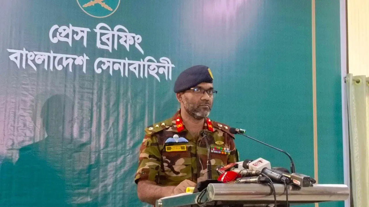 সেনাসদরের মিলিটারি অপারেশনস ডিরেক্টরেটের কর্নেল ইন্তেখাব হায়দার খান। ছবি : সংগৃহীত