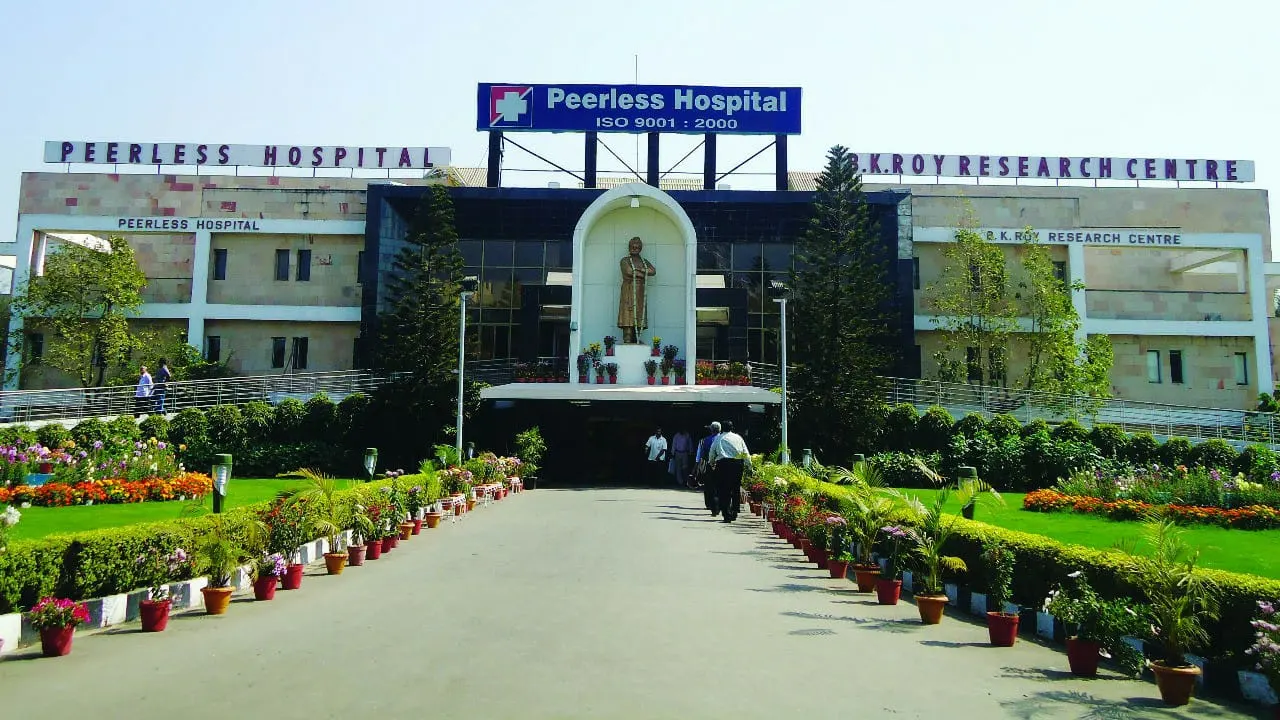 কলকাতার পেয়ারলেস হাসপাতাল। ছবি : সংগৃহীত