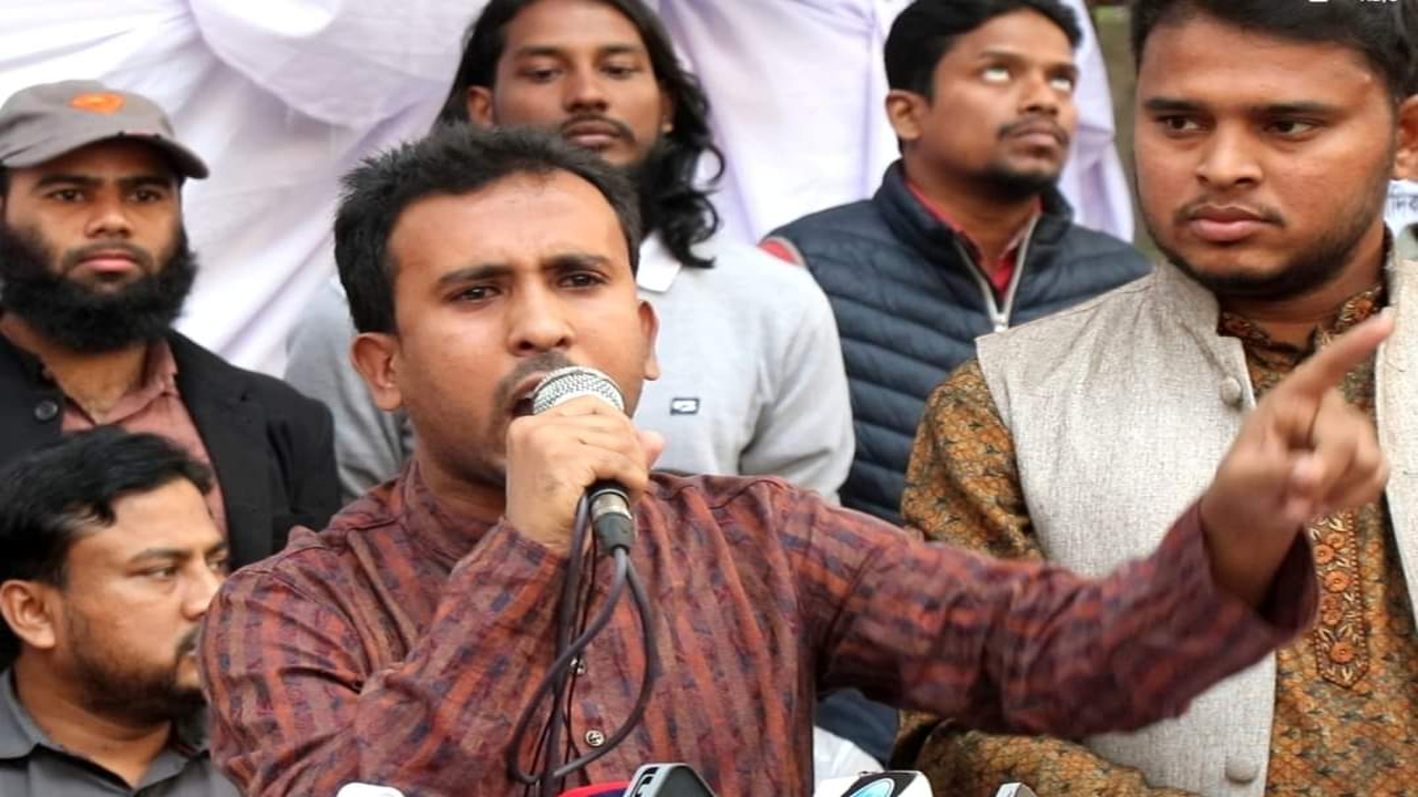 আবু হানিফ। পুরোনো ছবি