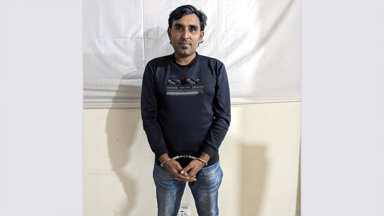 গ্রেপ্তার মো. জসিম উদ্দিন রানা। ছবি : কালবেলা