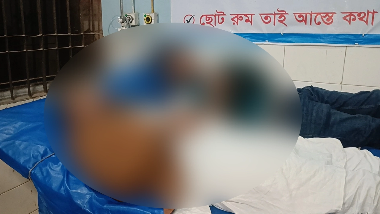 হাসপাতালে আহত নেতারা। ছবি : কালবেলা