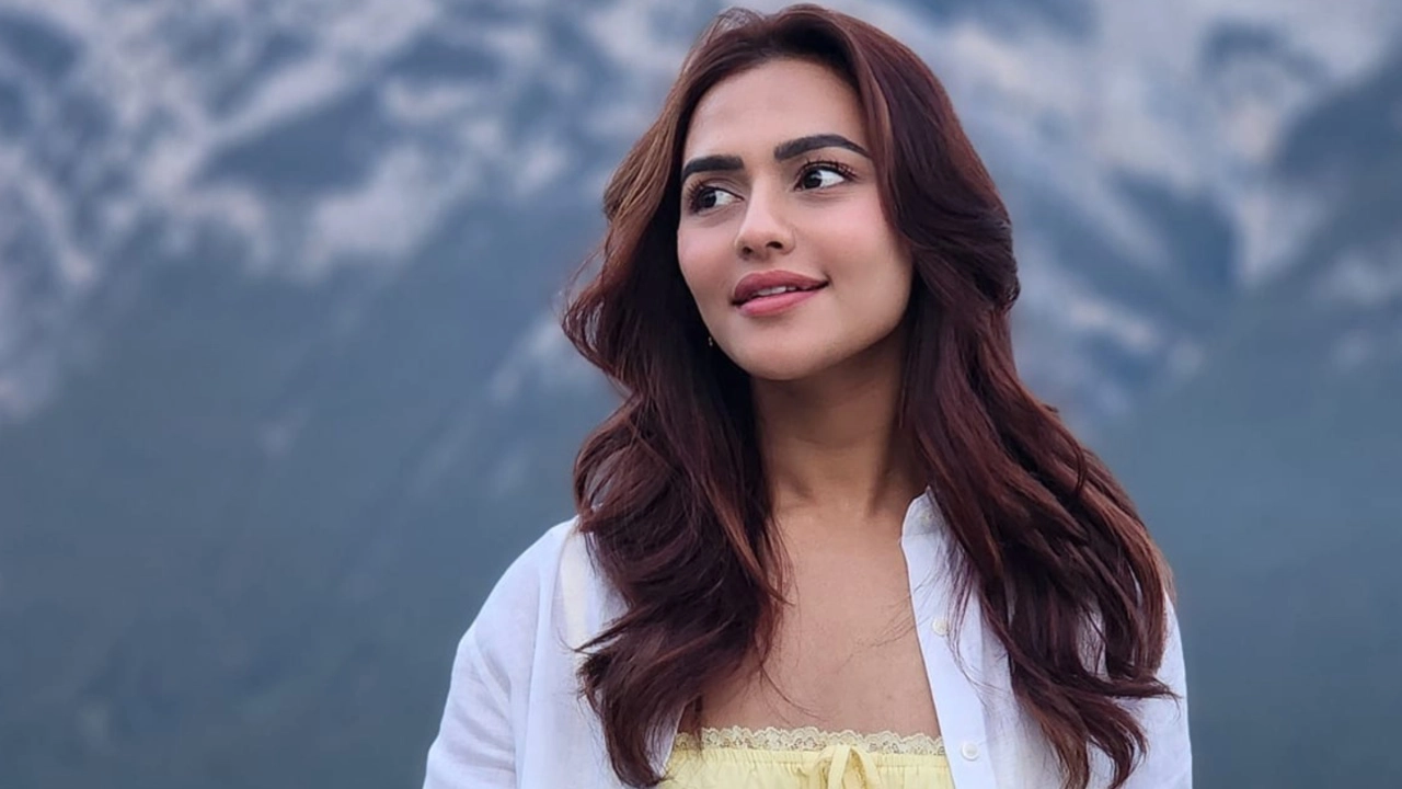 অভিনেত্রী নুসরাত ফারিয়া। ছবি : সংগৃহীত