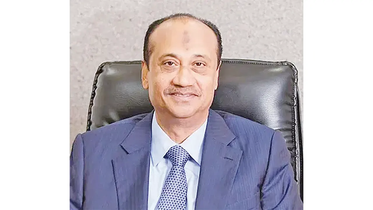 সরকারকে সময় বেঁধে দিয়ে এস আলমের নোটিশ