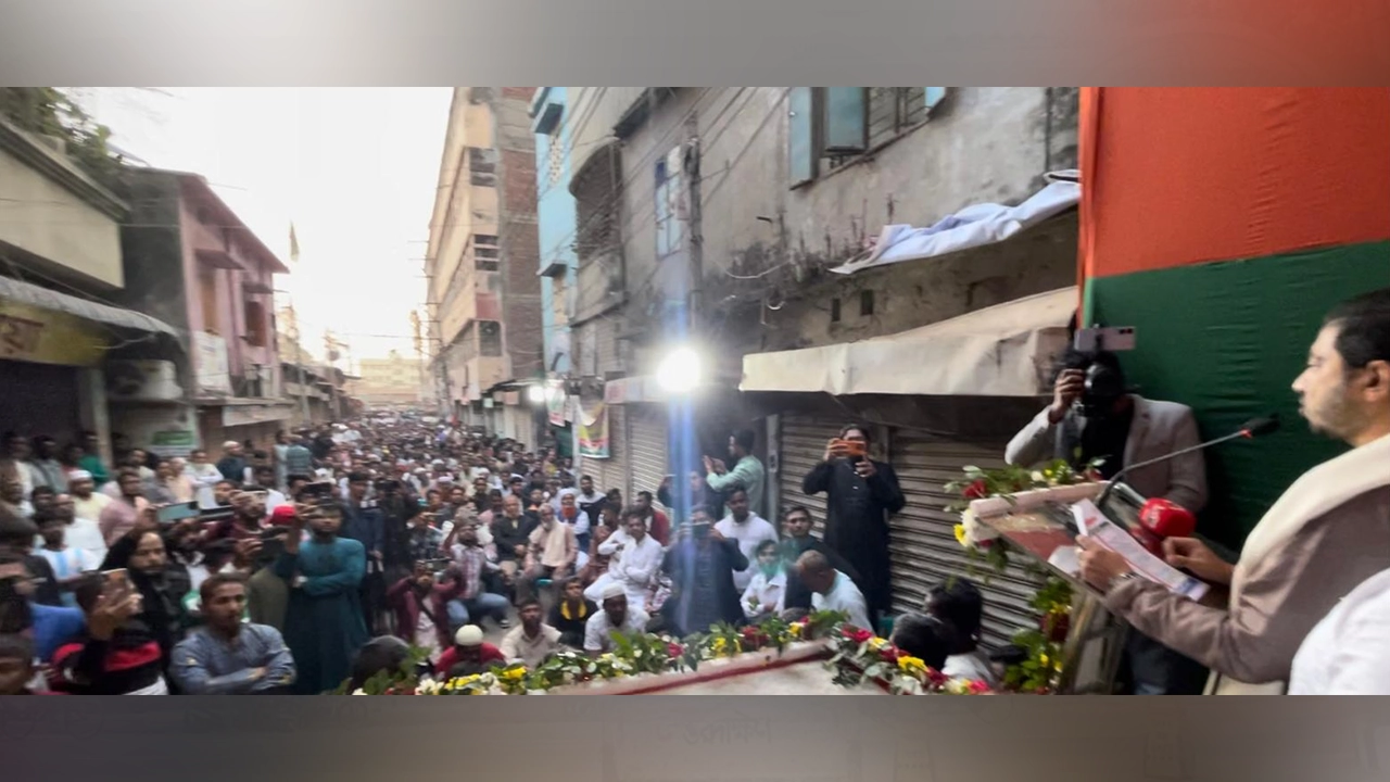 রাজধানীর শ্যামপুরে  বিএনপি আয়োজিত এক মতবিনিময় সভায় বক্তব্য রাখেন ঢাকা মহানগর দক্ষিণ বিএনপির যুগ্ম আহ্বায়ক আ ন ম সাইফুল ইসলাম। ছবি : কালবেলা