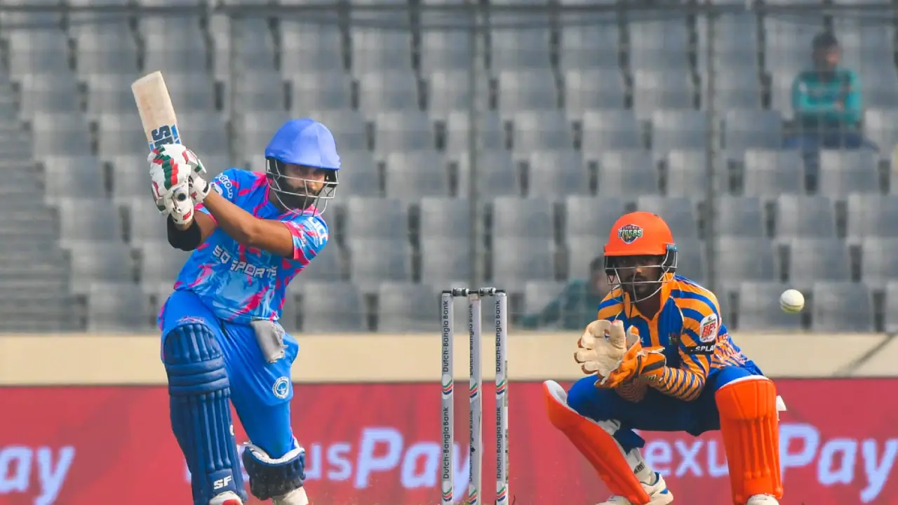 দুর্দান্ত খেলেও দলকে জেতাতে পারেননি শামীম। ছবি : সংগৃহীত
