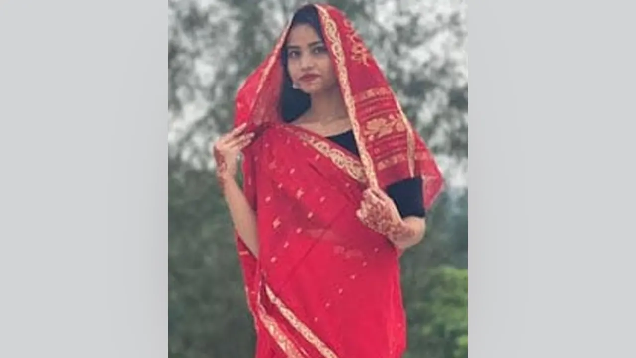 গুলিতে নিহত শহীদ নাছিমা। ছবি : সংগৃহীত
