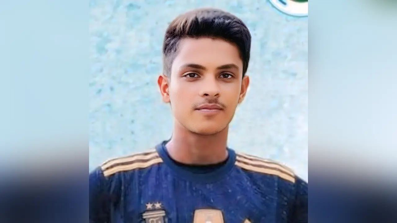 প্রতিষ্ঠাবার্ষিকী নিয়ে পোস্ট দেওয়ায় ছাত্রলীগের সাবেক নেতা গ্রেপ্তার