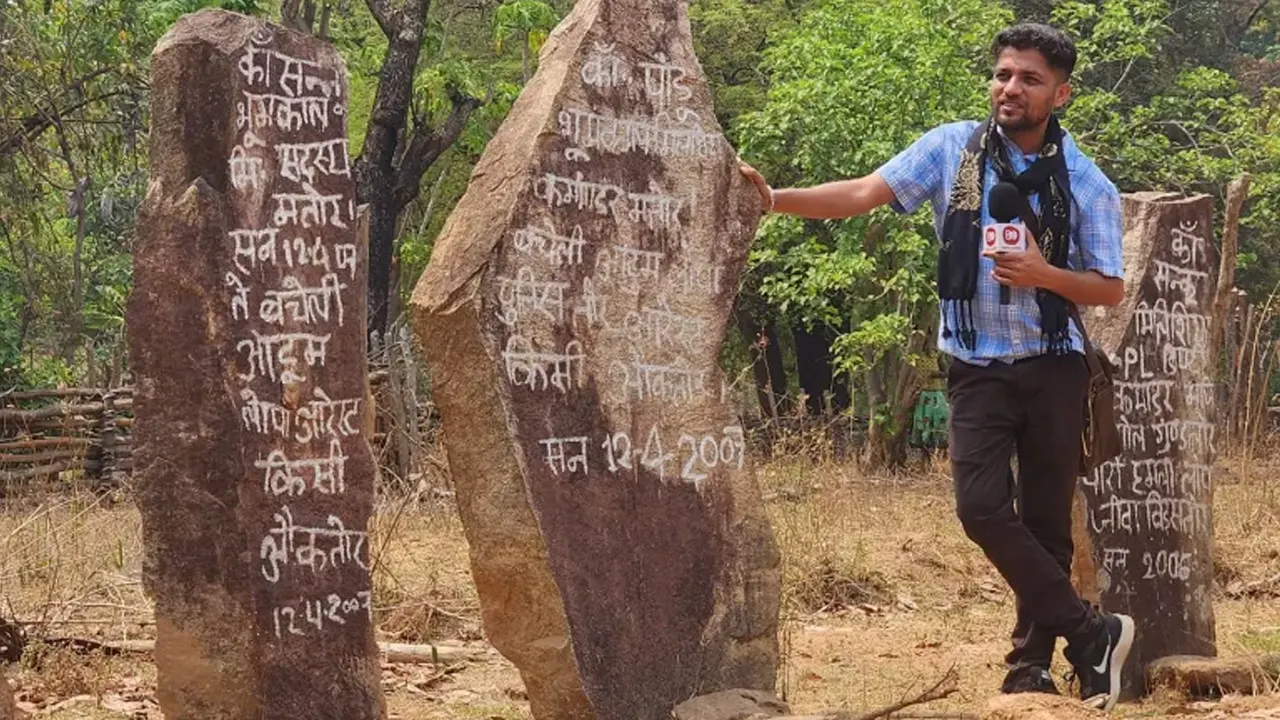বছর দুই-তিনেক আগেও খবর সংগ্রহ করতে গিয়ে দুষ্কৃতীদের হামলার শিকার হন মুকেশ। ছবি : সংগৃহীত
