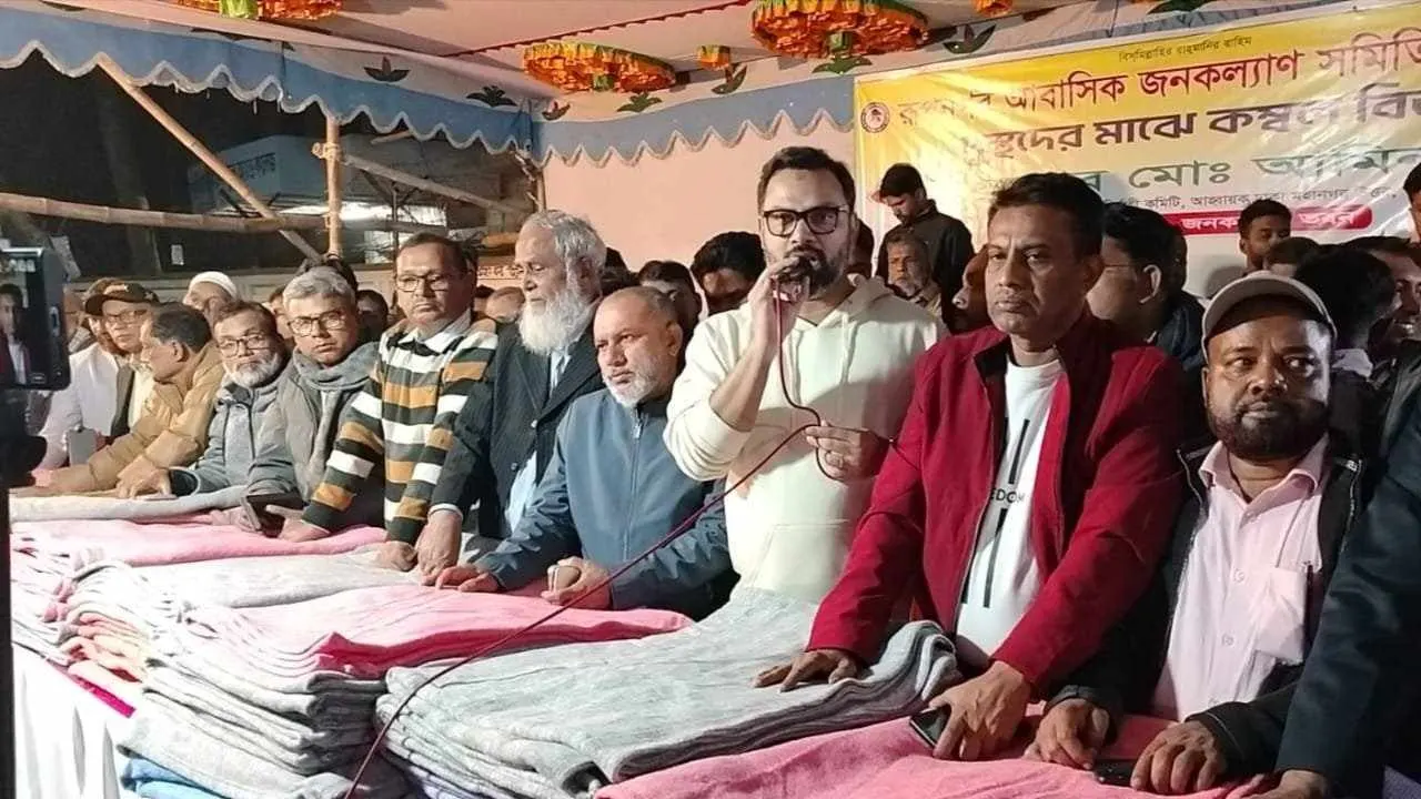 বক্তব্য রাখেন বিএনপির কেন্দ্রীয় ক্রীড়াবিষয়ক সম্পাদক ঢাকা মহানগর উত্তর বিএনপির আহ্বায়ক আমিনুল হক। ছবি : কালবেলা