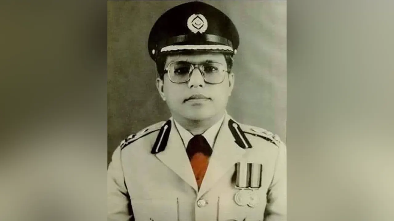 এম. আজিজুল হক। ছবি : সংগৃহীত