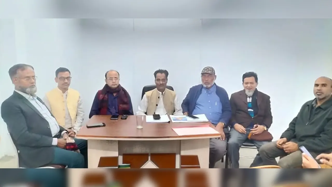 কেন্দ্রীয় নির্বাহী কমিটির সভা। ছবি : কালবেলা