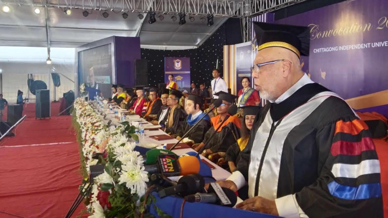 অতীতে জাতীয় বিশ্ববিদ্যালয়ের শিক্ষাব্যবস্থা ধ্বংস করা হয়েছে : ভিসি আমানুল্লাহ