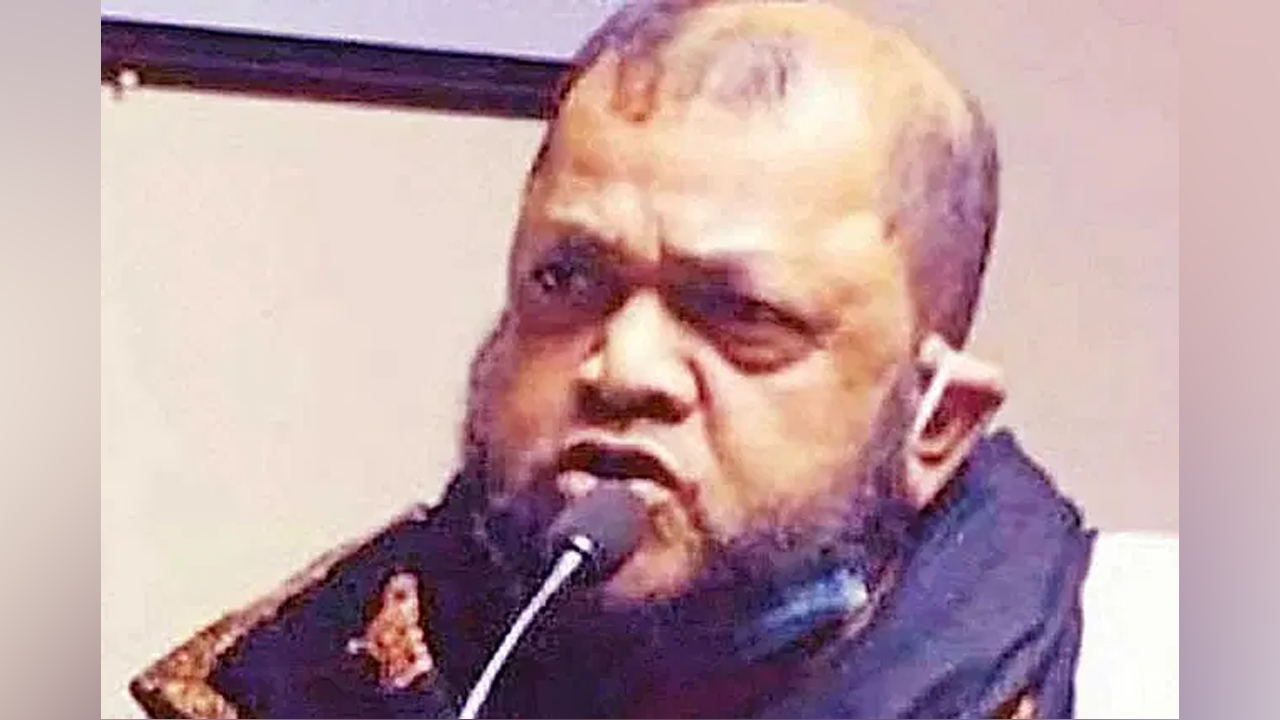 ওয়াসার গাড়িচালক মো. তাজুল ইসলাম। ছবি : সংগৃহীত