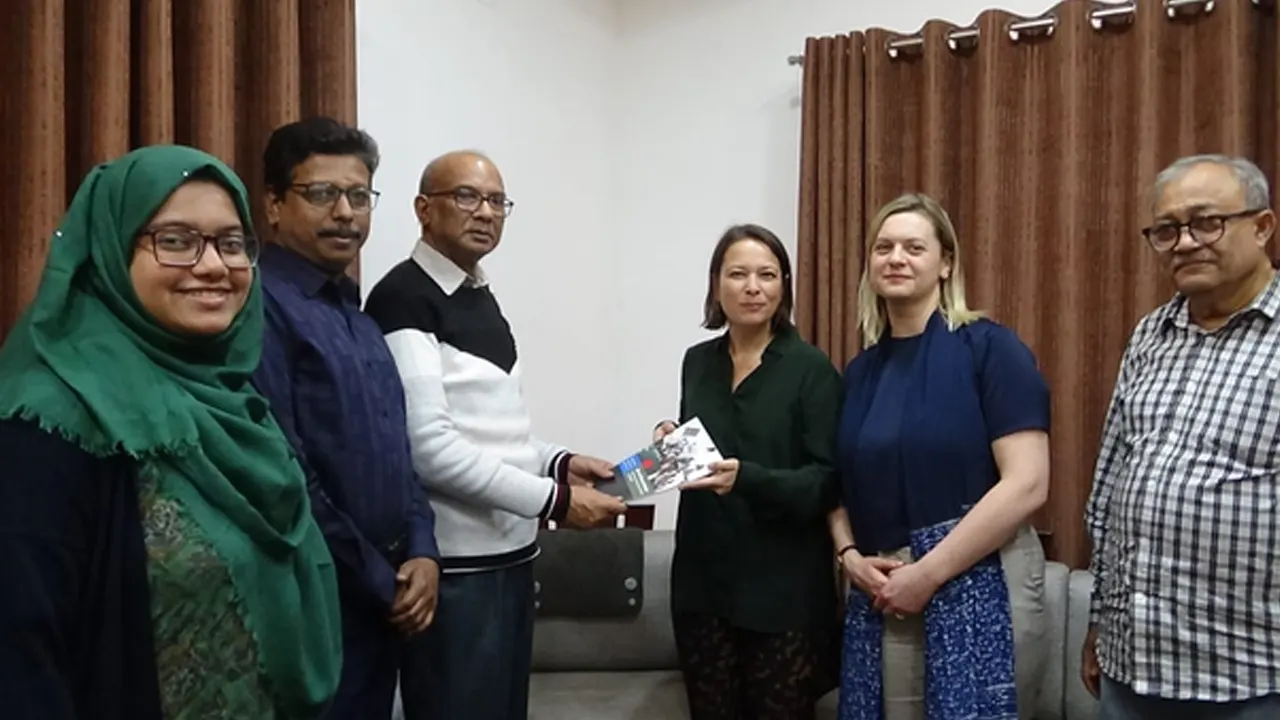 গুমসংক্রান্ত তদন্ত কমিশনের সঙ্গে এইচআরডব্লিউ প্রতিনিধিদলের সাক্ষাৎ। ছবি : কালবেলা