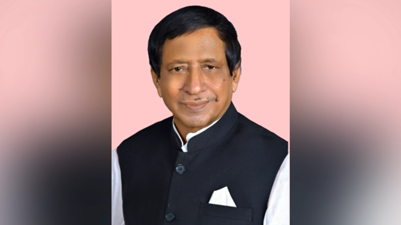 গ্রেপ্তার সাবেক সমাজকল্যাণমন্ত্রী নুরুজ্জামান আহমেদ। ছবি : সংগৃহীত