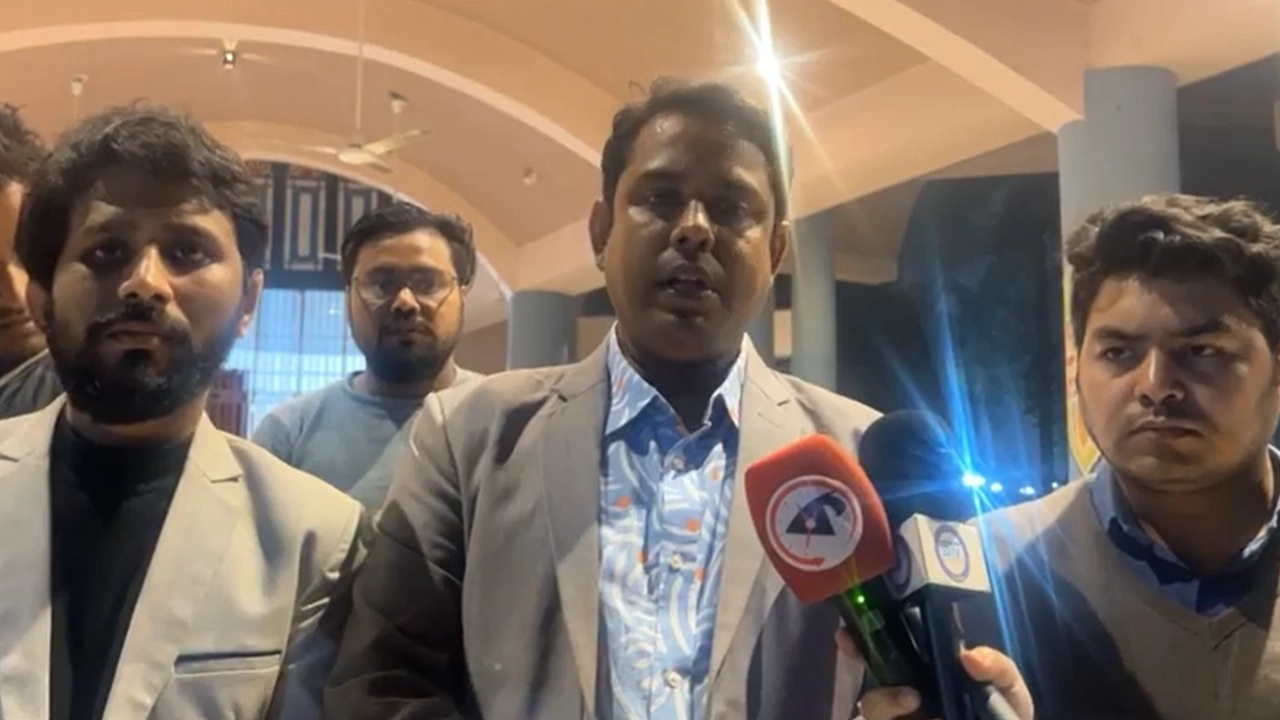 রাজধানীতে সংবাদ সম্মেলনে কথা বলেন জোটের প্রতিনিধিরা। ছবি : কালবেলা