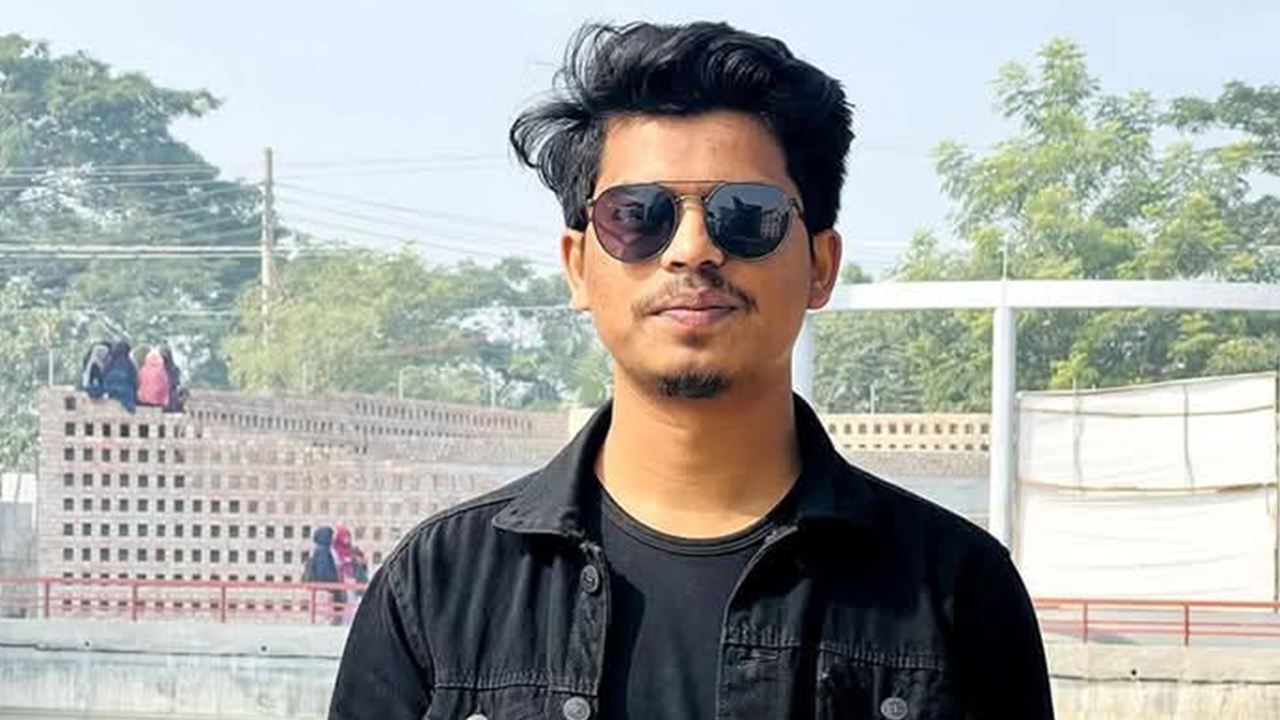 আটক সালমান ফারসি শোভন। ছবি : সংগৃহীত