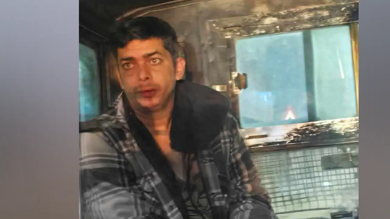 গ্রেপ্তারকৃত ‘রামদা জ্যোতি’। ছবি : কালবেলা