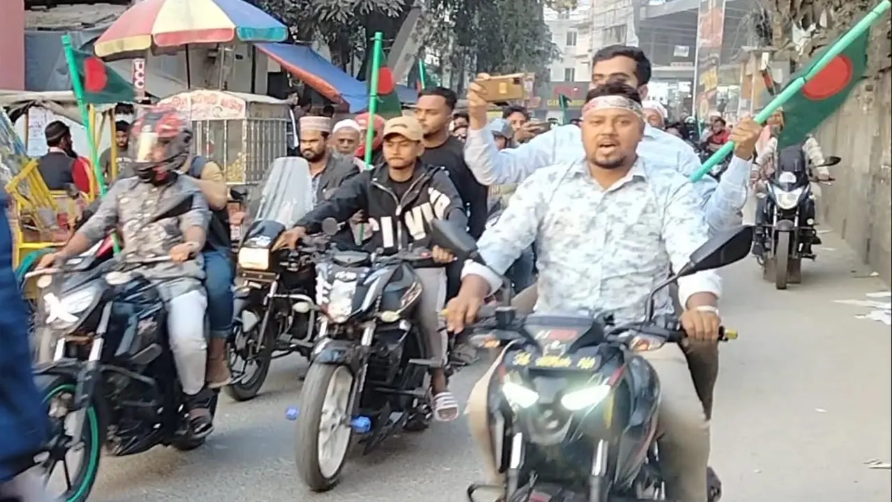 গোপালগঞ্জে জামায়াতে শোভাযাত্রা। ছবি : কালবেলা