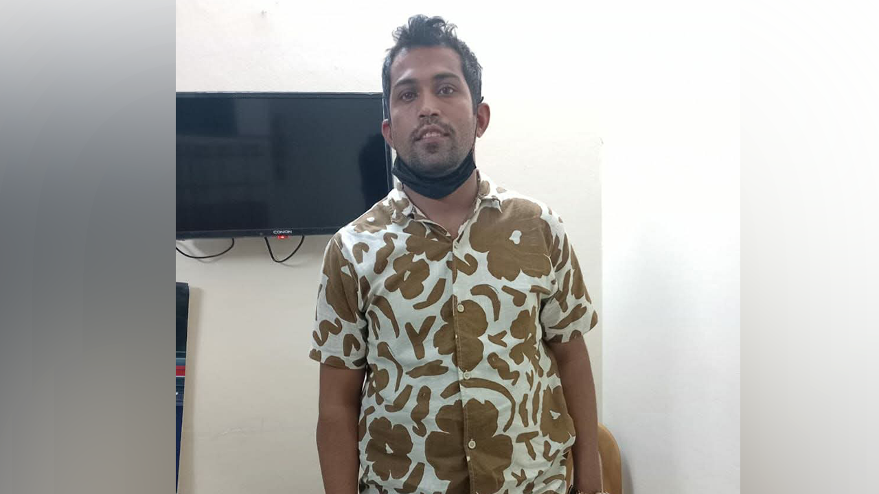 গ্রেপ্তার ছাত্রলীগ নেতা কাকন। ছবি : কালবেলা
