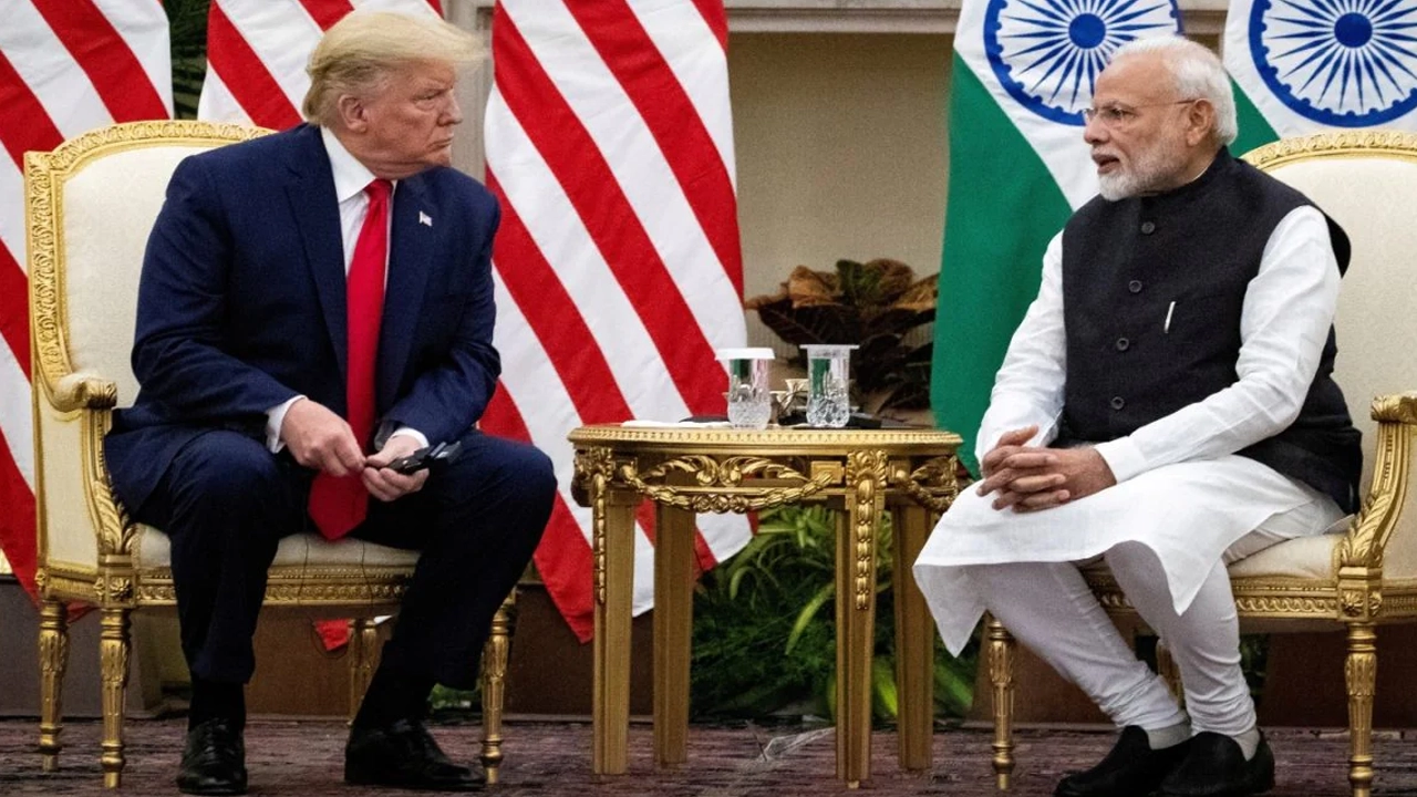 ডোনাল্ড ট্রাম্প ও নরেন্দ্র মোদি। ছবি : সংগৃহীত