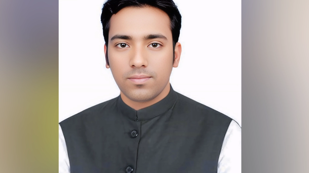 ব্রাহ্মণপাড়া উপজেলা ছাত্রলীগ সভাপতি মো. আনোয়ার হোসেন মিশন। ছবি : কালবেলা