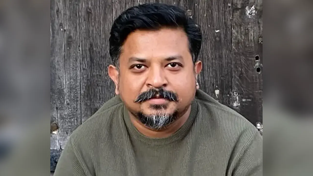 প্রবাসী সাংবাদিক জুলকারনাইন সায়ের। ছবি : সংগৃহীত