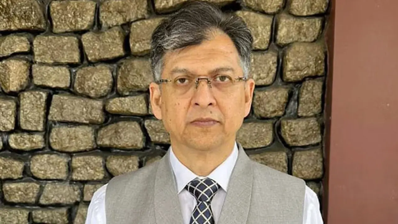 বিএনপির স্থায়ী কমিটির সদস্য সালাহউদ্দিন আহমেদ। ছবি : কালবেলা