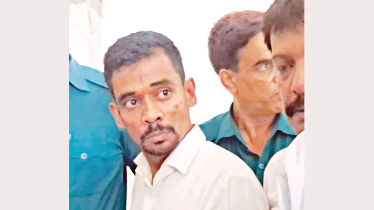 ‘চাইল্ড অ্যান্ড ওল্ড এইজ কেয়ার’-এর চেয়ারম্যান মিল্টন সমাদ্দার। পুরোনো ছবি