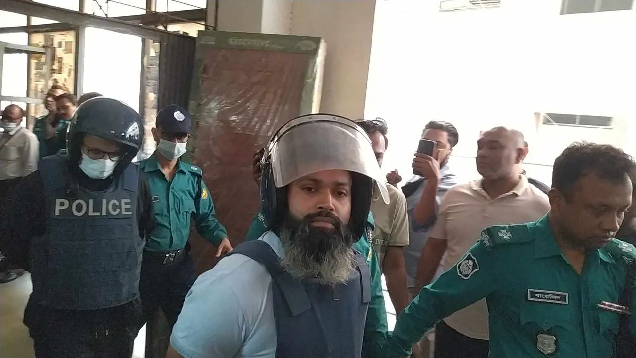 ‘যে কোনো সময় ফাঁসির আদেশ এলে অবাক হবো না’