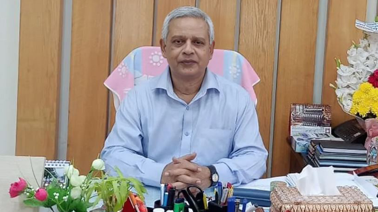 রাজশাহী সরকারি মহিলা কলেজের অধ্যক্ষ অধ্যাপক সারওয়ার জাহান। ছবি : সংগৃহীত