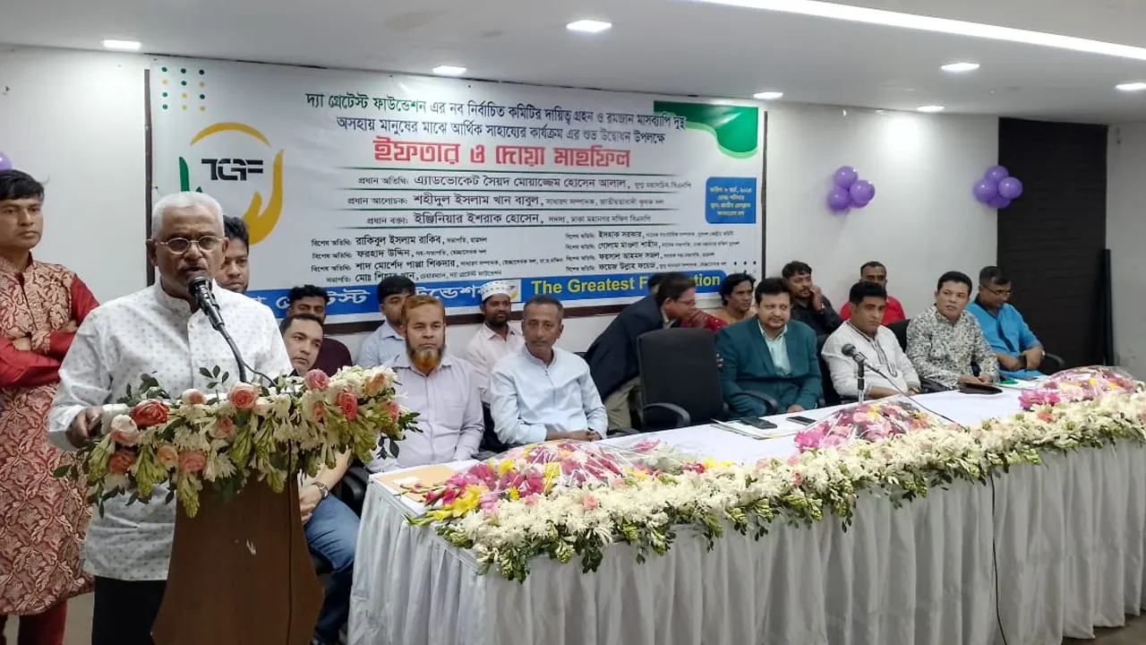 বক্তব্য রাখছেন বিএনপি চেয়ারপারসনের উপদেষ্টা কাউন্সিলের সদস্য অ্যাডভোকেট সৈয়দ মোয়াজ্জেম হোসেন আলাল। ছবি : কালবেলা