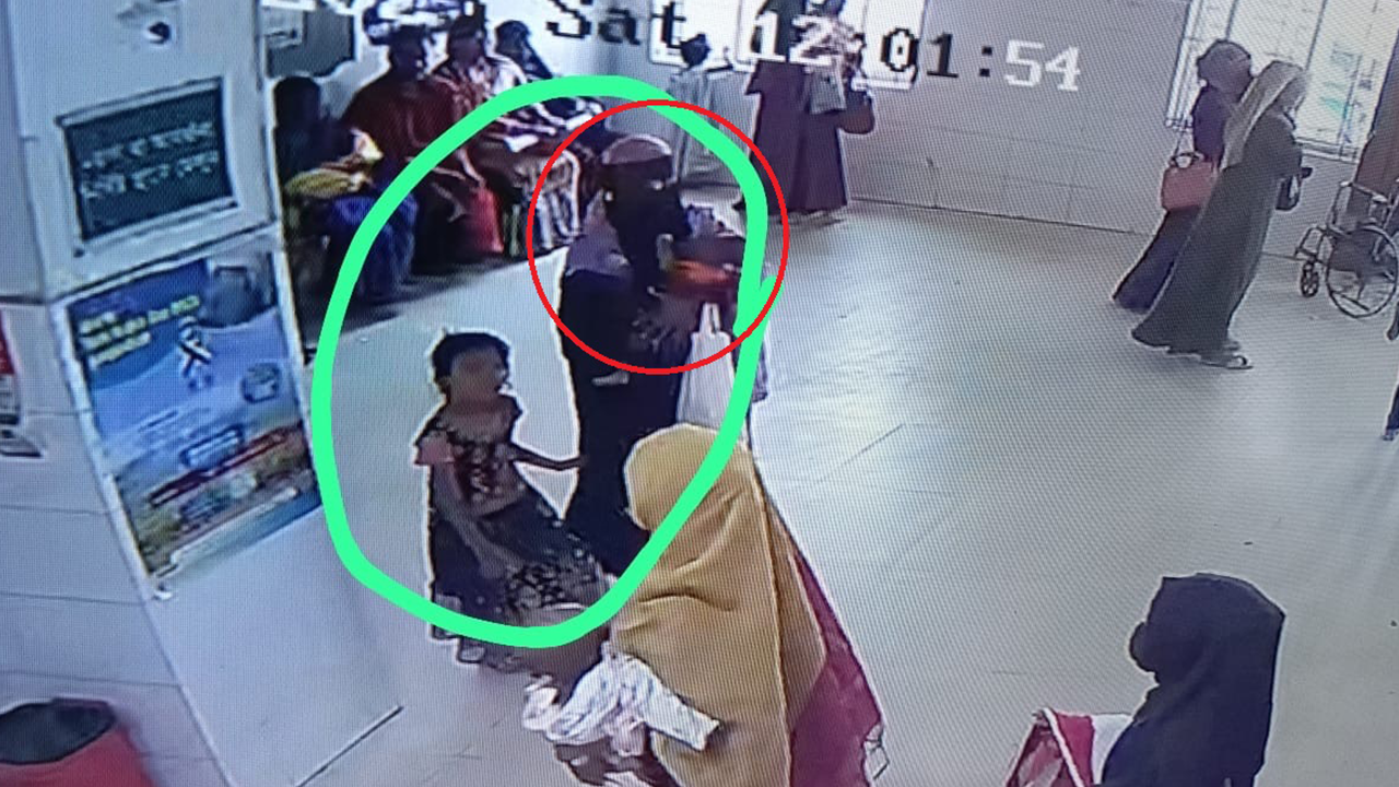 নোয়াখালীতে হাসপাতাল থেকে শিশু চুরি। ছবি : সিসি ক্যামেরা থেকে