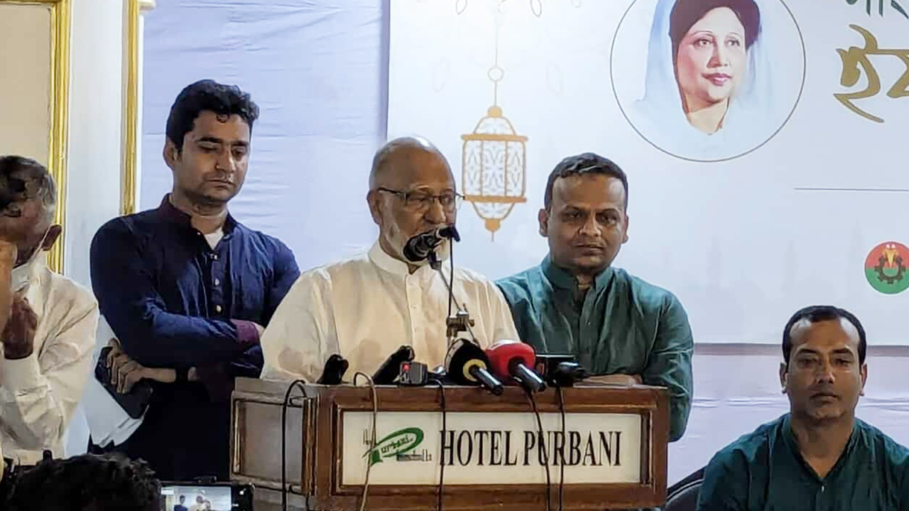 নির্বাচন বিলম্ব করতে নানা উছিলা দেওয়া হচ্ছে : খন্দকার মোশাররফ