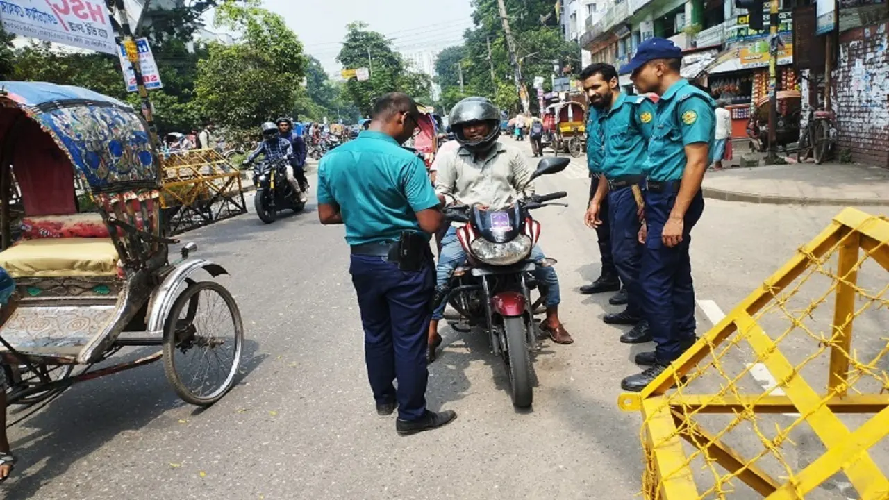 পুরোনো ছবি।