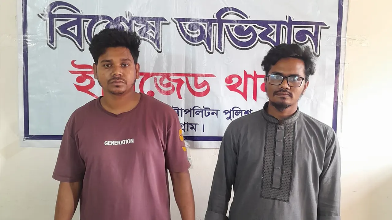 আসাদুজ্জামান রাফি (বায়ে) ও আবদুল কাদের ইমন (ডানে)। ছবি : কালবেলা