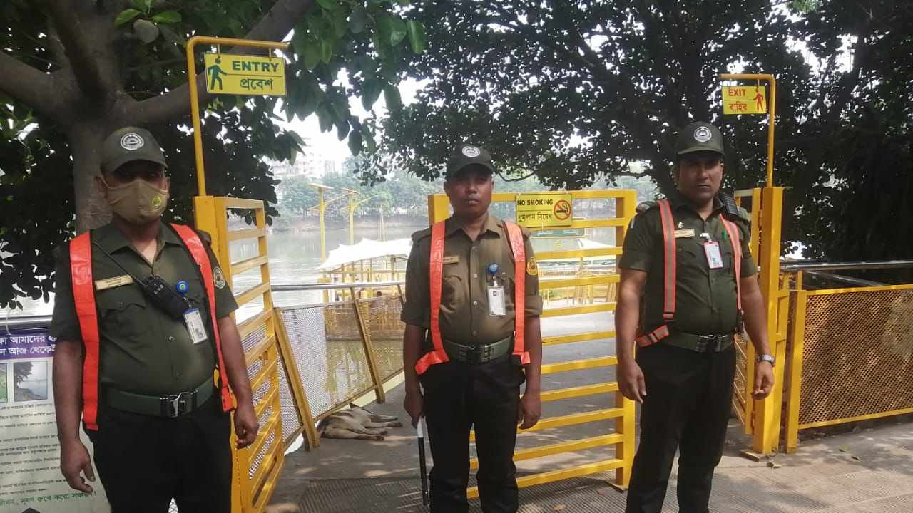 হাতিরঝিলের বোটস্ট্যান্ড। ছবি : কালবেলা