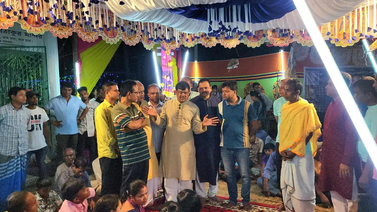 বক্তব্য রাখছেন জাতীয় নির্বাহী কমিটির সদস্য আবু নাসের মুহাম্মদ রহমাতুল্লাহ। ছবি : কালবেলা