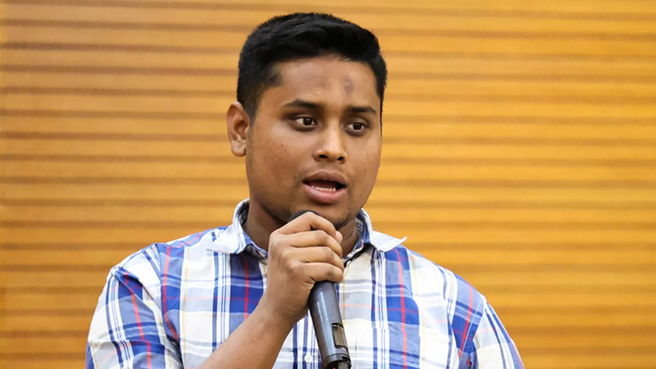 জাতীয় নাগরিক পার্টির (এনসিপি) দক্ষিণাঞ্চলের মুখ্য সংগঠক হাসনাত আব্দুল্লাহ। ছবি : সংগৃহীত