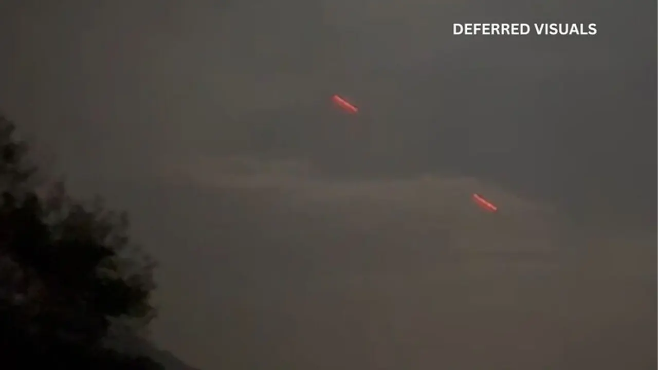 যুদ্ধবিরতির এক ঘণ্টা পরেই কাশ্মীরে পাকিস্তানের ড্রোন হামলা