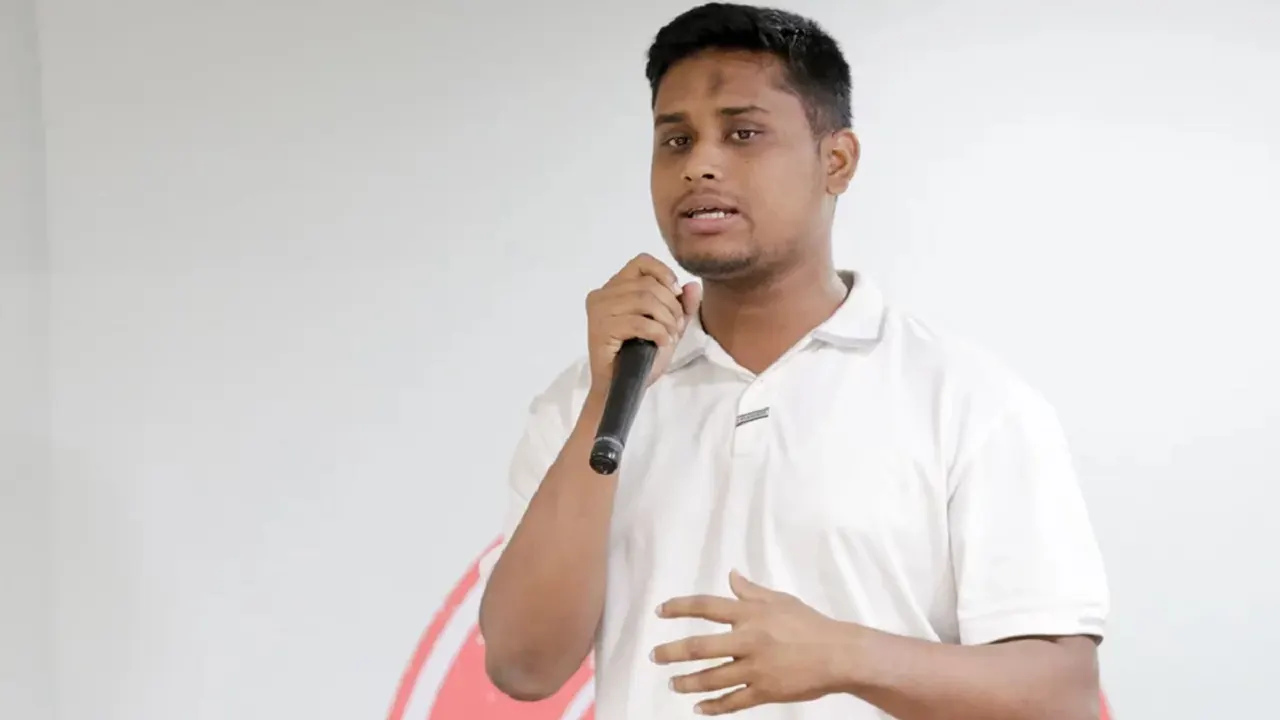 জাতীয় নাগরিক পার্টির মুখ্য সংগঠক (দক্ষিণাঞ্চল) হাসনাত আব্দুল্লাহ। ছবি : সংগৃহীত