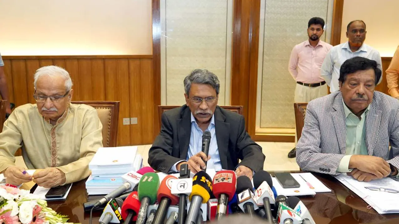 ঐকমত্য কমিশনের সহসভাপতি আলী রীয়াজ। ছবি : কালবেলা