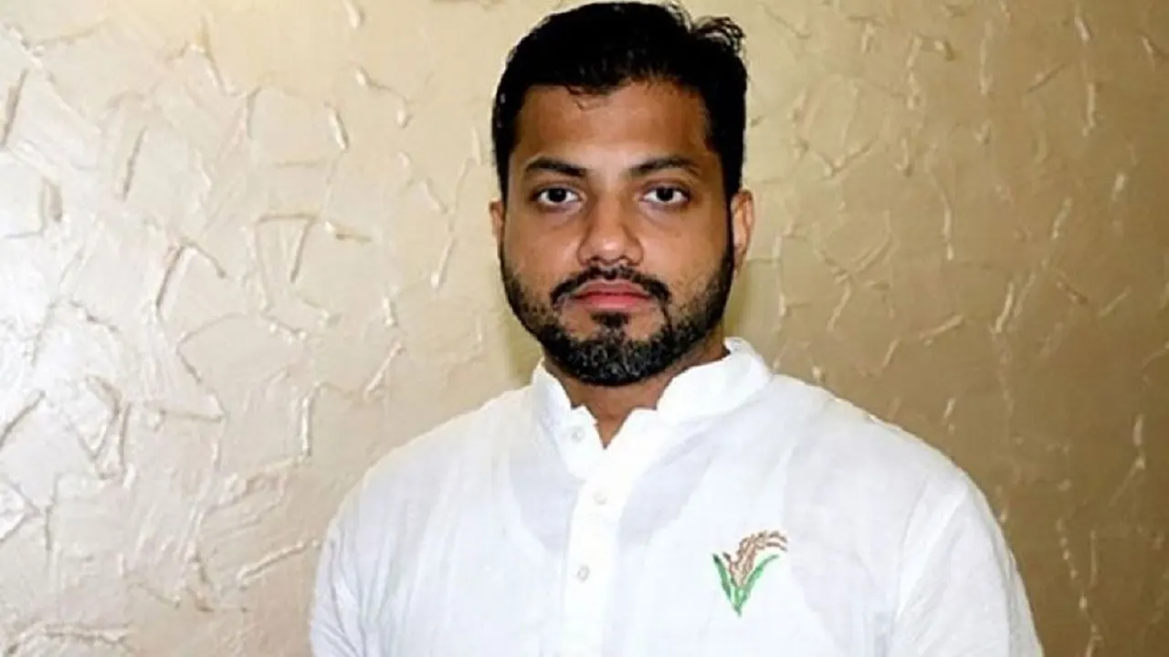 বিএনপি নেতা ইশরাক হোসেন। ছবি : সংগৃহীত