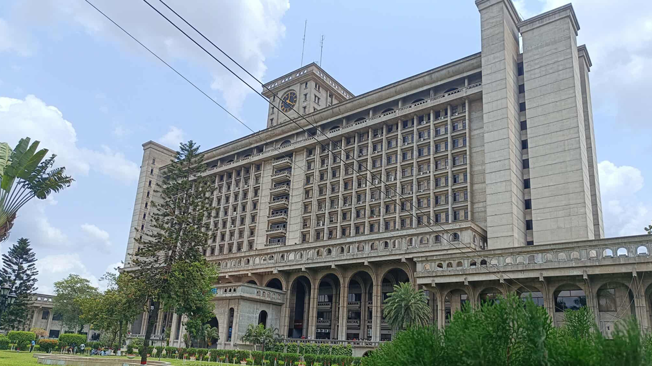 নগর ভবন। ছবি : কালবেলা