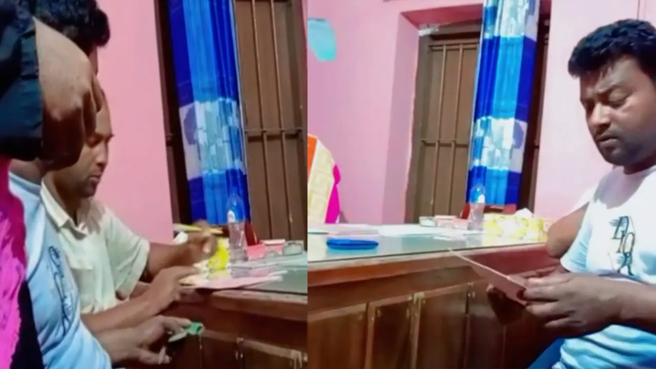 ভিজিডির চাল বিতরণের সময় উৎকোচ নেওয়ার ভিডিও ভাইরাল। ছবি : ভিডিও থেকে সংগৃহীত