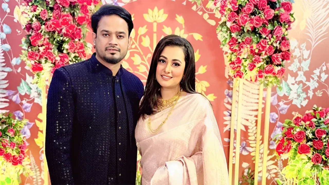 স্বামী রবিনের সঙ্গে পূর্ণিমা